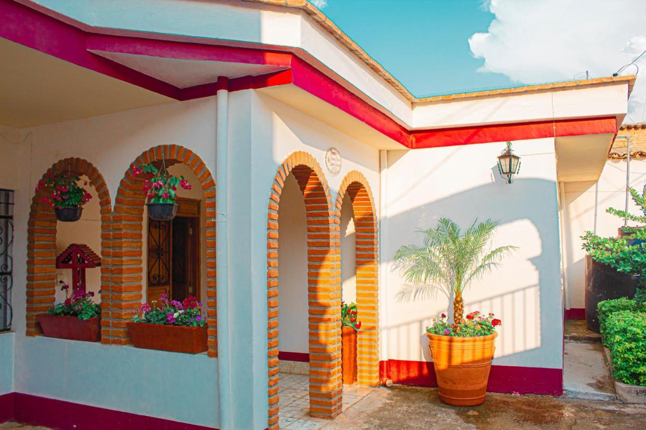 Villa Flores, Casa En El Centro De Mascota Eksteriør billede