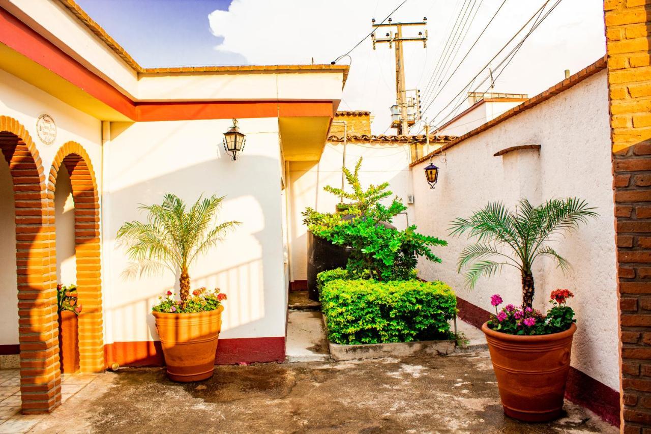 Villa Flores, Casa En El Centro De Mascota Eksteriør billede
